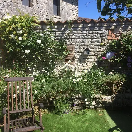 Holiday home Pineau And Tournesol Holiday Cottages *